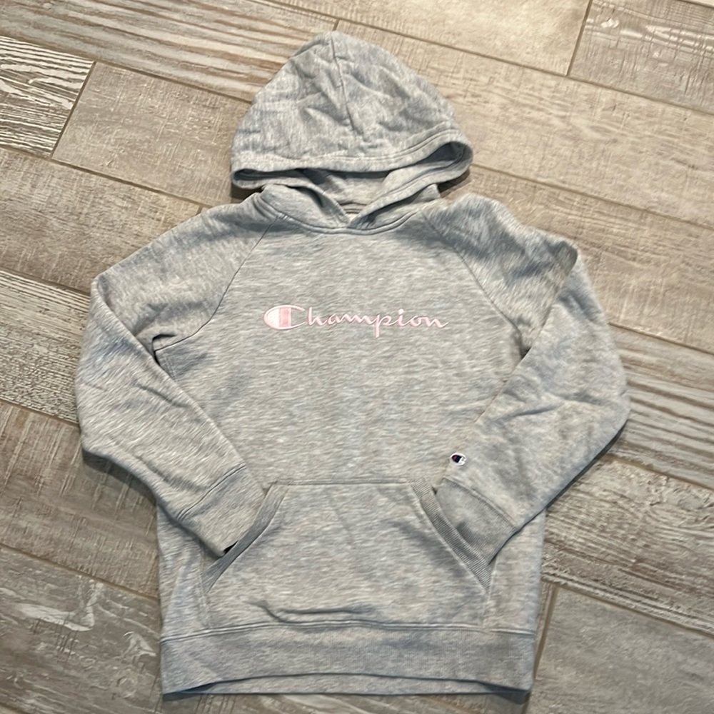 Champion girls hoodie. Size large. EUC